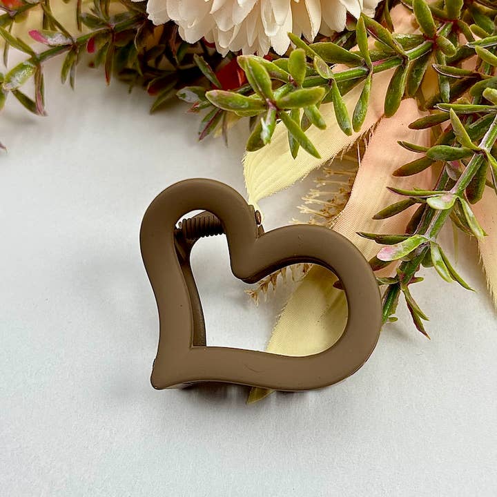 Mira — Mini Heart Hair Clip, view 2